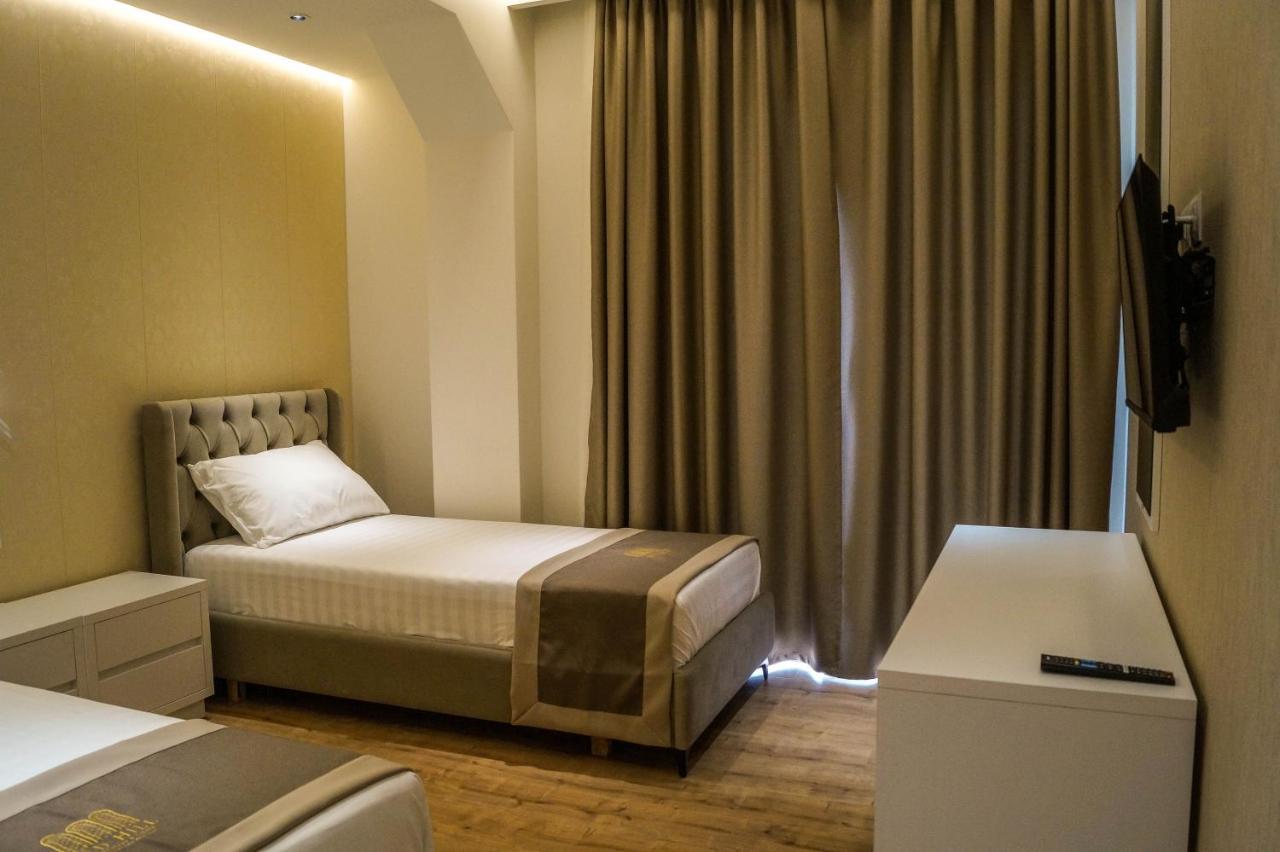 Red Hill Hotel Paskuqan Exterior photo